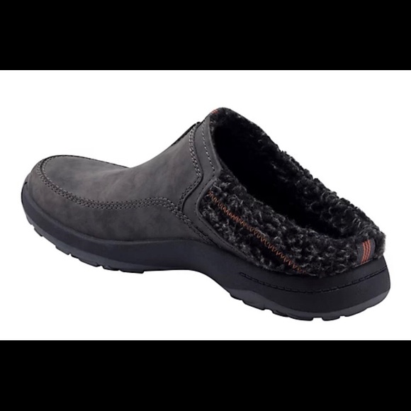 Earth Origins men slip on shoes